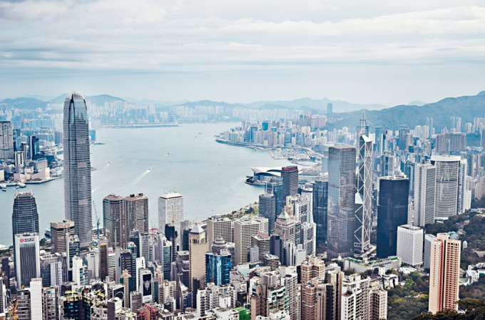 现时整体商厦空置率高达17.1% ，业界指停卖商业地是理智做法。